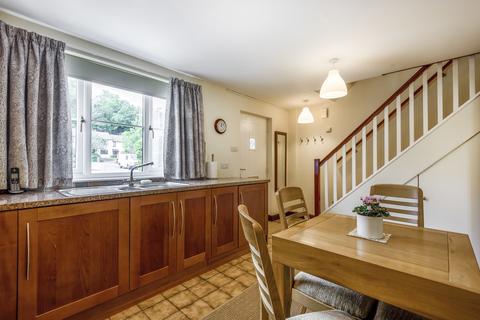 4 The Meadows, Arnside, Carnforth, LA5 0EY