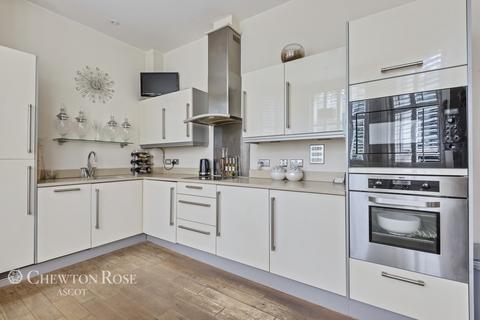 Flat 10, Edenbrook Place Brook Avenue, Ascot, SL5 7FN