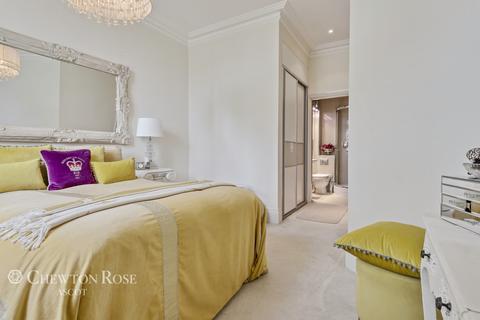 Flat 10, Edenbrook Place Brook Avenue, Ascot, SL5 7FN