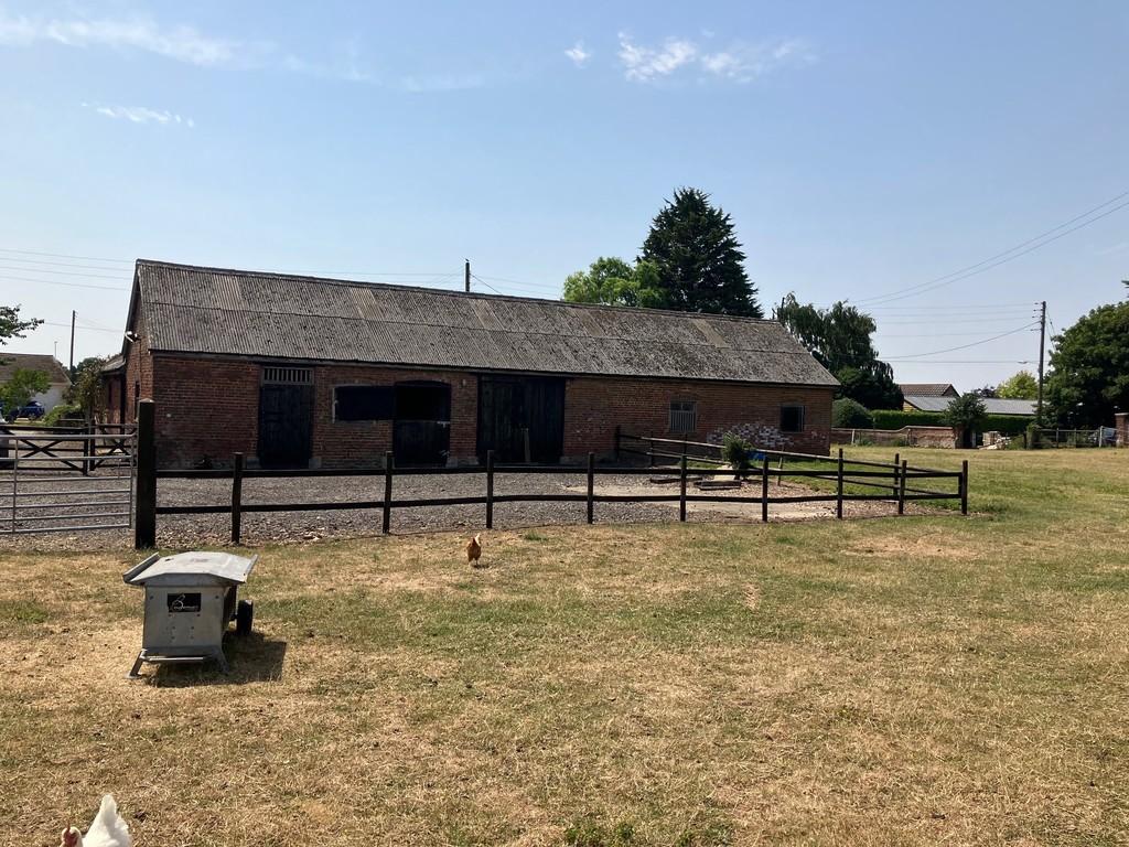 Stockwell Gate, Whaplode Barn £160,000