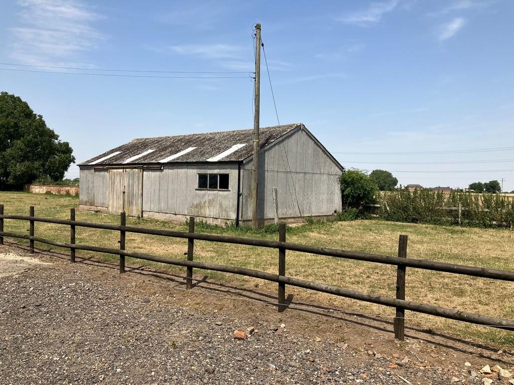Stockwell Gate, Whaplode Barn £160,000