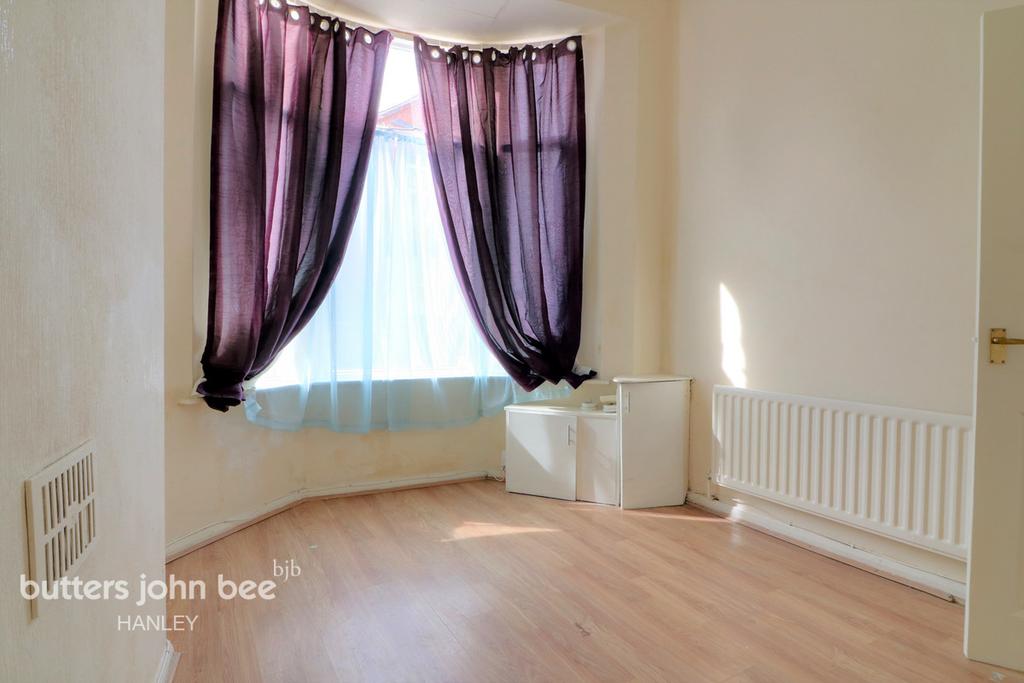 St. John Street, Hanley, ST1 2HU 3 bed end of terrace house for sale