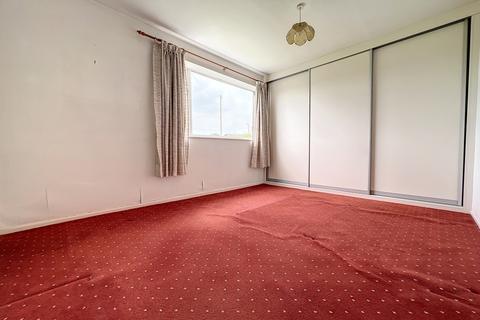 15 Gleneagles Avenue, Hoddlesden, Darwen, BB3 3LP