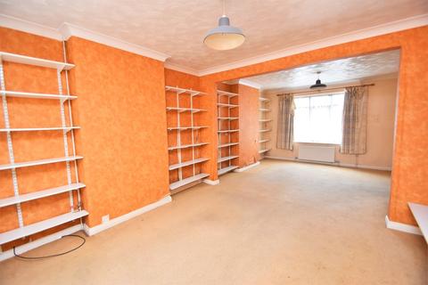77 Manor Road, Chelmsford, CM2 0ER