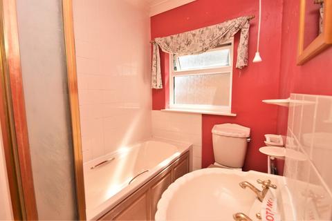 77 Manor Road, Chelmsford, CM2 0ER