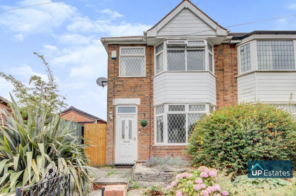 The Martyrs Close, Coventry 3 bed end of terrace house £275,000