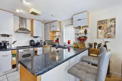 2 bedroom apartment for sale - Walls Avenue, Chester