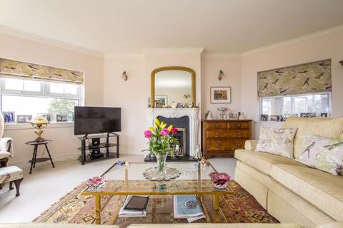 4 bedroom apartment for sale - Glynne Tower, Bridgeman Road, Penarth