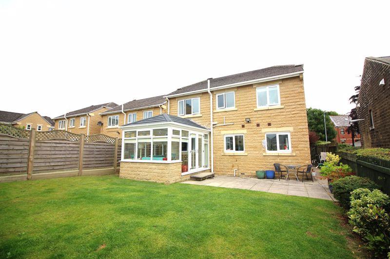Oakwood Gardens, Halifax 4 bed detached house for sale £275,000