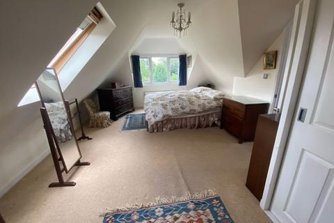 19 Irnham Road, Sutton Coldfield, B74 2TN