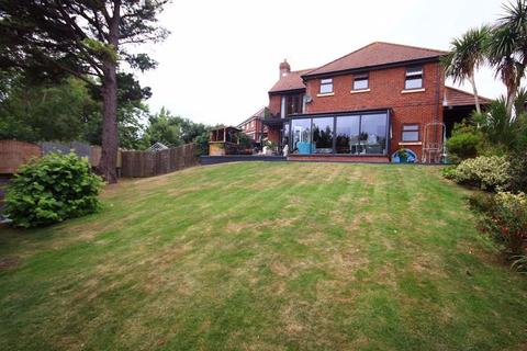 4 Coed Y Bwlch, Deganwy, Conwy, LL31 9YF