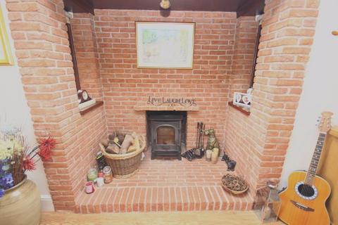 4 Coed Y Bwlch, Deganwy, Conwy, LL31 9YF