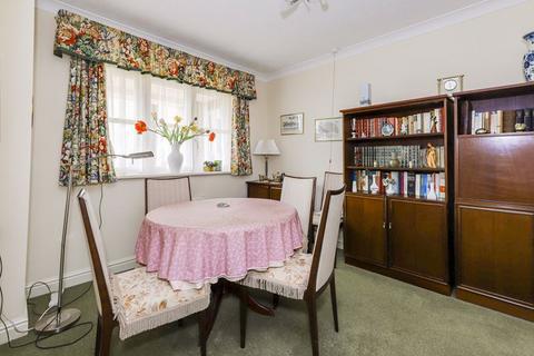 2 bedroom retirement property for sale - 1, Newsholme Drive, London