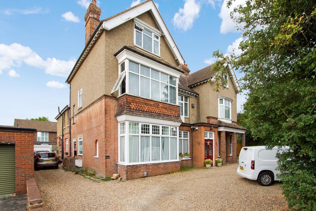 The Drive, Sidcup, DA14 2 bed flat £425,000