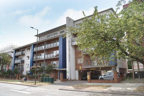 1 bedroom retirement property for sale - New Zealand Avenue, Walton-on-Thames, KT12