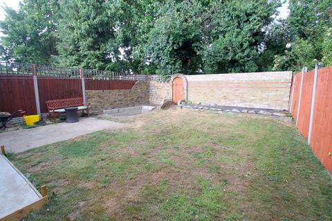 43 Brightside Avenue, Staines, TW18 1NE