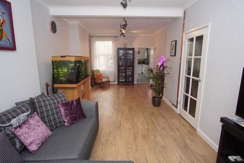 160 Bristol Road, Gloucester, GL1 5SR