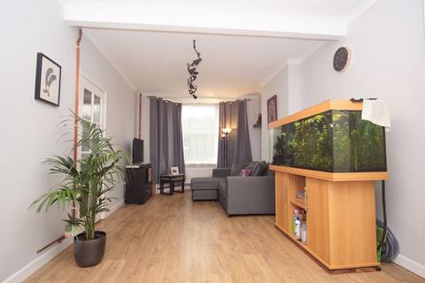 160 Bristol Road, Gloucester, GL1 5SR