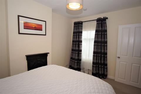 160 Bristol Road, Gloucester, GL1 5SR