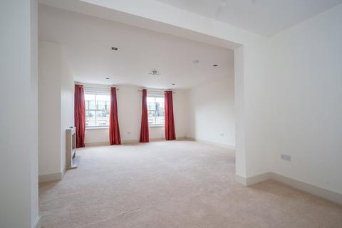 2 bedroom apartment to rent, St Vincent Place, Edinburgh