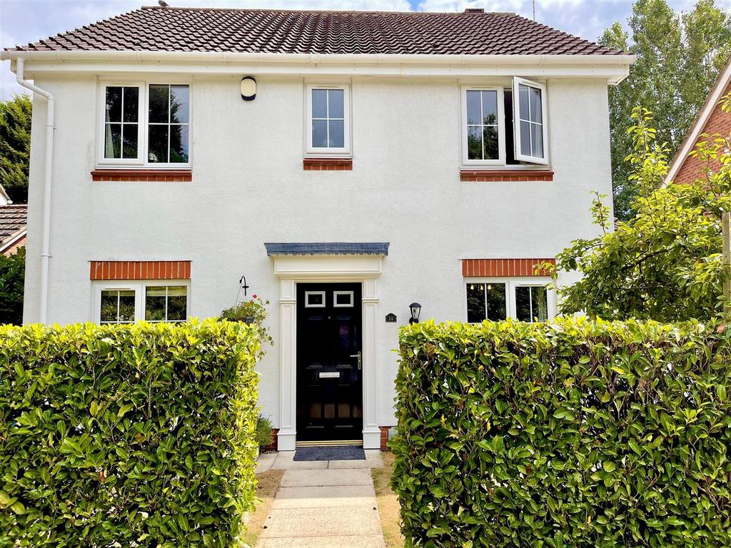 Rye Crescent, Brough 4 bed detached house for sale £350,000