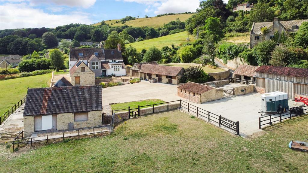 Coombe, WottonUnderEdge 5 bed country house £1,500,000