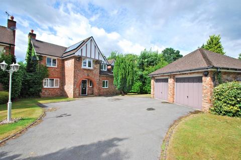 5 bedroom detached house for sale - Milverton Drive, Bramhall