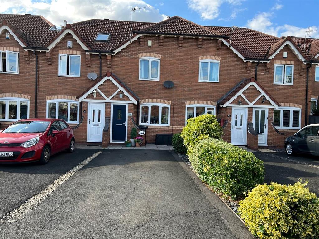 Riversleigh Drive, Stourbridge, DY8 4YQ 2 bed terraced house £215,000
