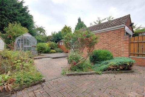 2 The Spinney, Cottingham, HU16 5AU