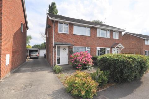 3 bedroom semi-detached house for sale - West Nooks, Haxby, York, YO32 3FD