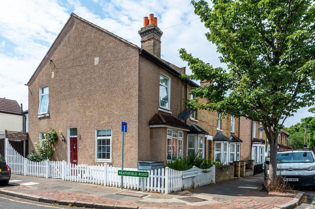 Heathfield Road, Bromley, BR1 3 bed end of terrace house £625,000