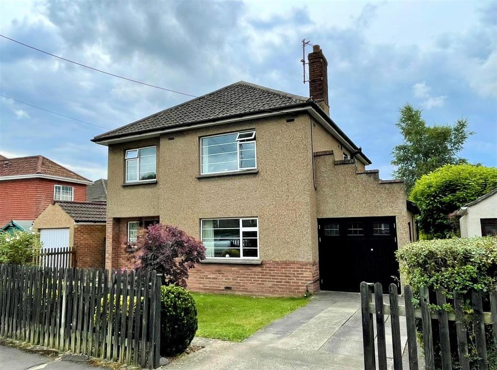 Rowden Road, Chippenham 4 bed detached house for sale £550,000