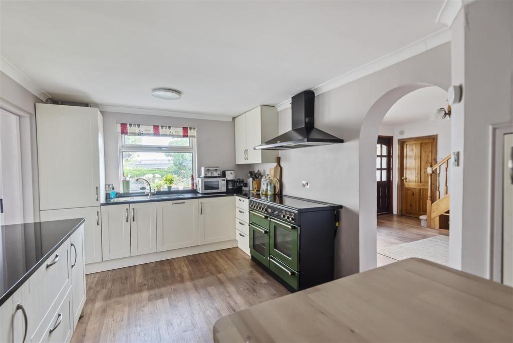 Barrack Lane, Truro 3 bed semidetached house for sale £475,000