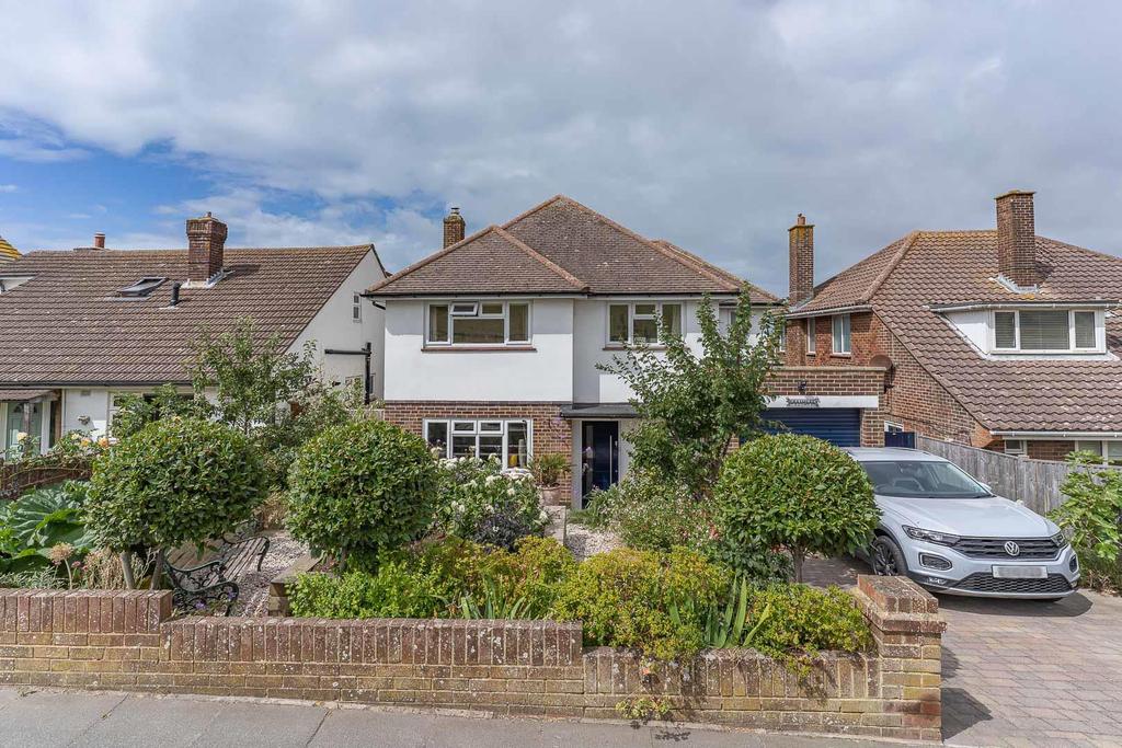 Chailey Avenue, Rottingdean, Brighton 4 bed detached house £975,000