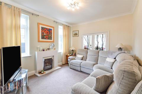 218 Beverley Road, Kirk Ella, Hull, HU10 7HE