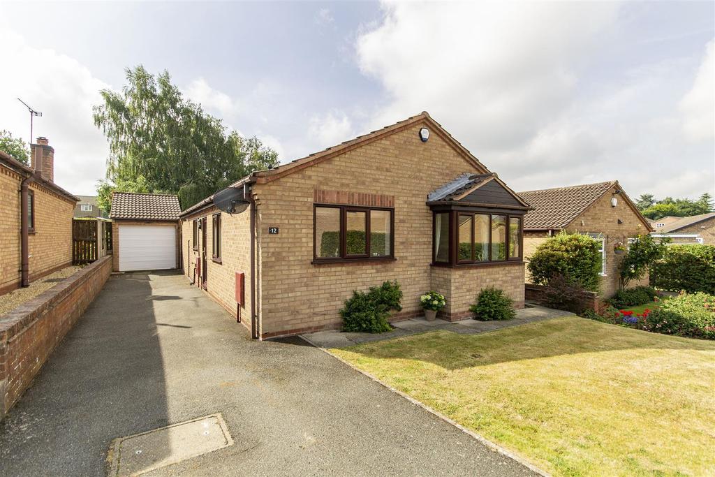 Fulford Close, Walton, Chesterfield 3 bed detached bungalow for sale