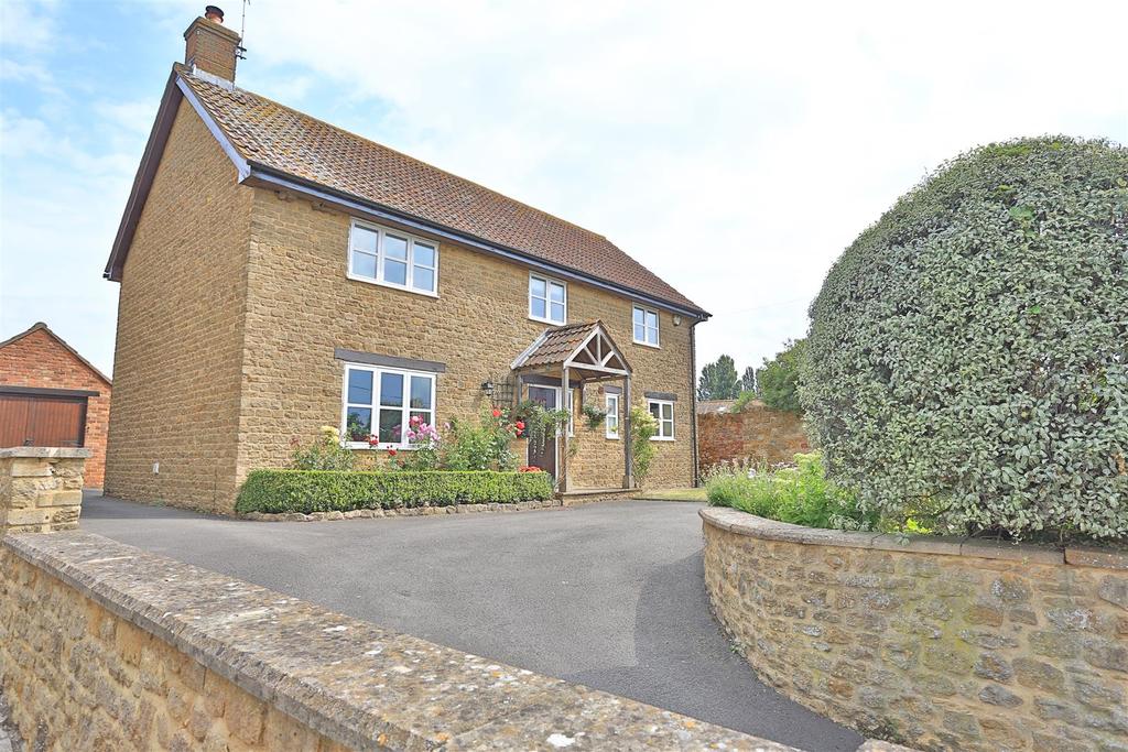Seavington, Ilminster 4 bed house £599,950