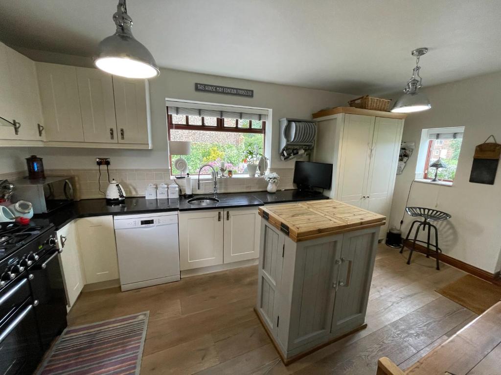 Cowpen Bewley, Billingham 3 bed cottage £365,000