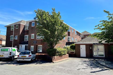 2 bedroom apartment for sale - Flat 19 The Willows, 255 Tywford Avenue, Portsmouth
