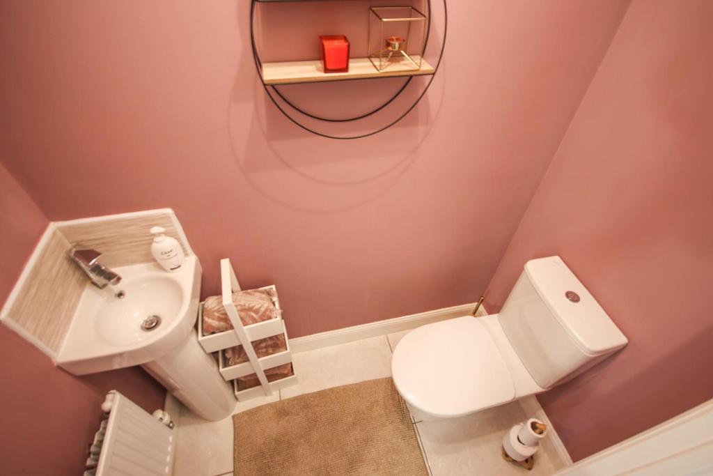 Cloakroom W/C