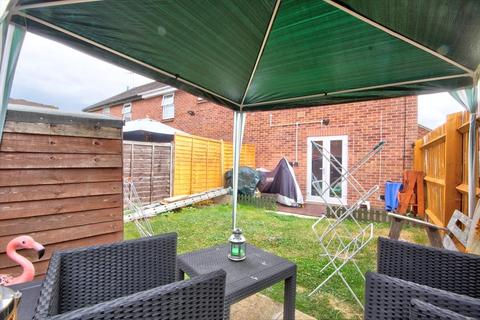 34 Ash Grove, Evesham, WR11 1XN