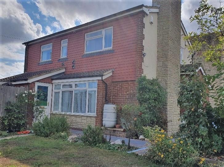 Elm Avenue, Chattenden, Rochester 5 bed detached house £575,000