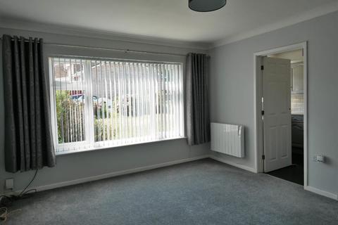 2 bedroom flat for sale - Dochdwy Road, Llandough, Penarth