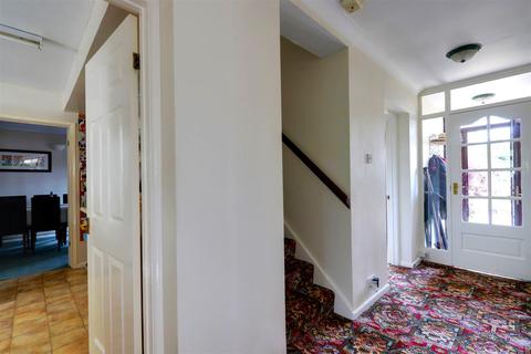 5 bedroom detached house for sale - Bell Close, Farmborough, Bath