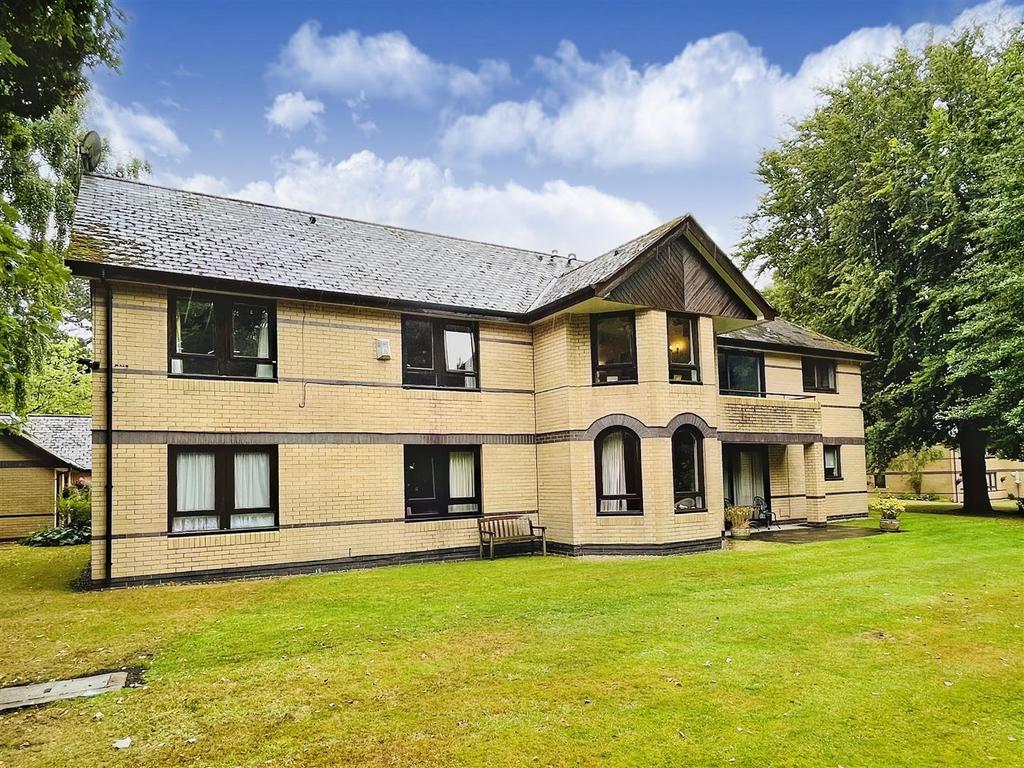 Haigh Lawn, St. Margarets Road, Altrincham 3 bed apartment for sale £