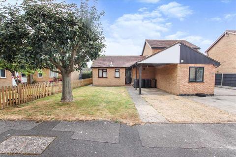 2 bedroom semi-detached bungalow for sale - Maple Close, Lincoln