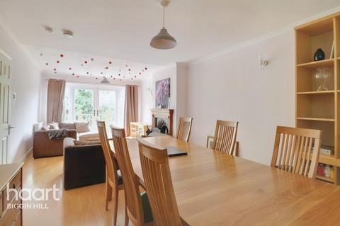 35 Beech Road, Biggin Hill, Westerham, TN16 3UY