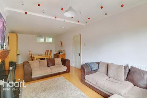 35 Beech Road, Biggin Hill, Westerham, TN16 3UY