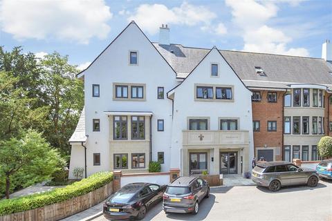 2 bedroom duplex for sale, Bolnore Road, Haywards Heath, West Sussex