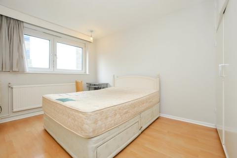 3 bedroom flat to rent, Harrington Street, Euston